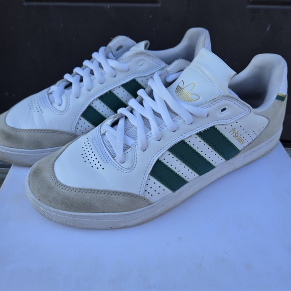 Adidas tyshawn Jones low, collegiate green - Picture 1 of 7